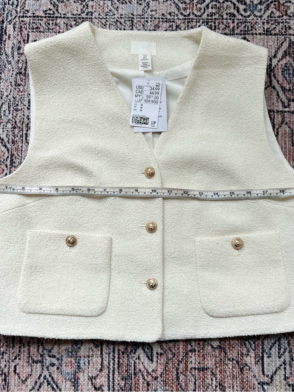 H&M NWT Cream Bouclé Button Front Vest Size Medium Pockets Gold Buttons - Picture 7 of 11